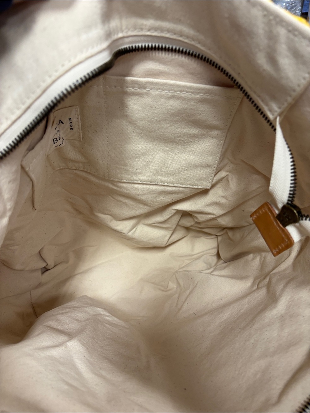 Jenna Bee Hand Crafted  Embroidered Canvas Shoulder Bag - Picture 4 of 5